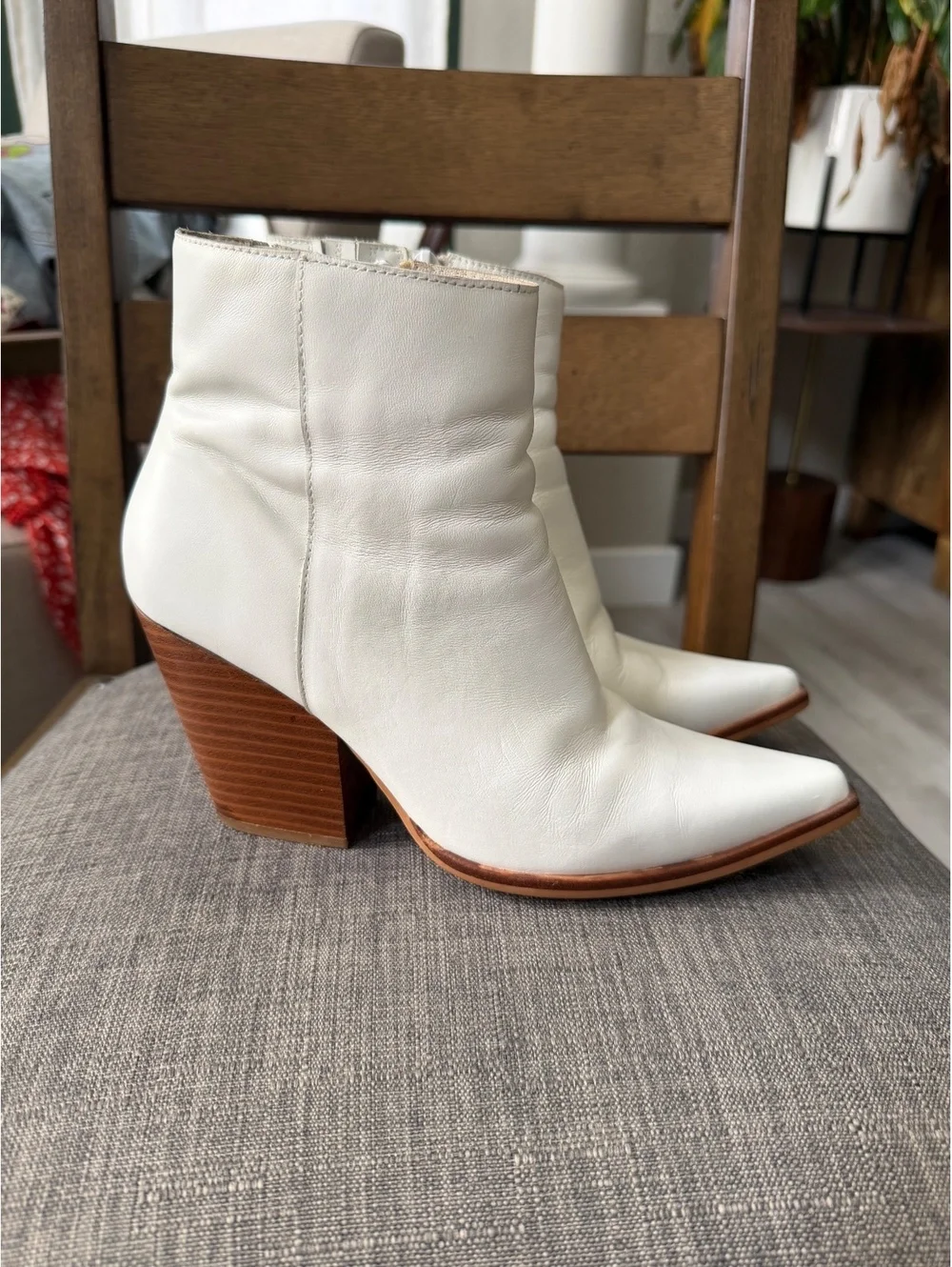 Jeffrey Campbell White Leather Ankle Boots with Wooden Block Heel